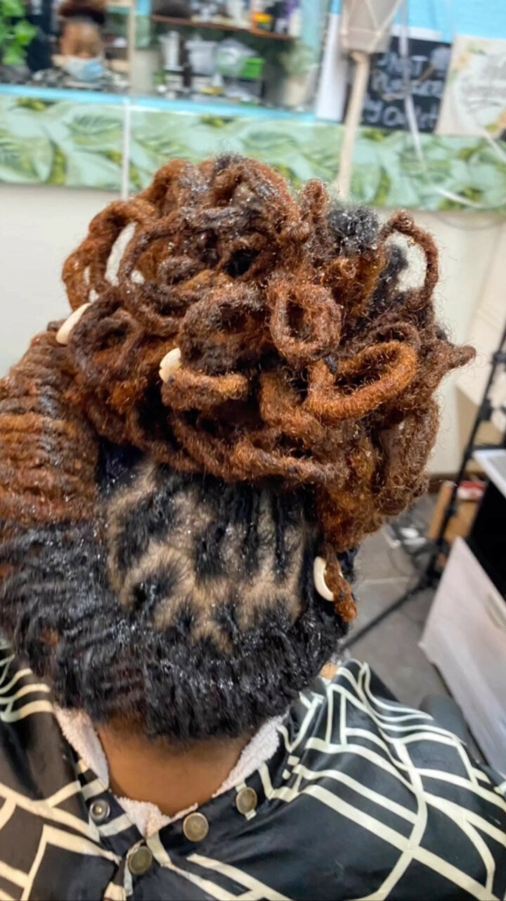 Loc Petals, Pipe Cleaners, Flat Twists & Loc Styles - Payhip